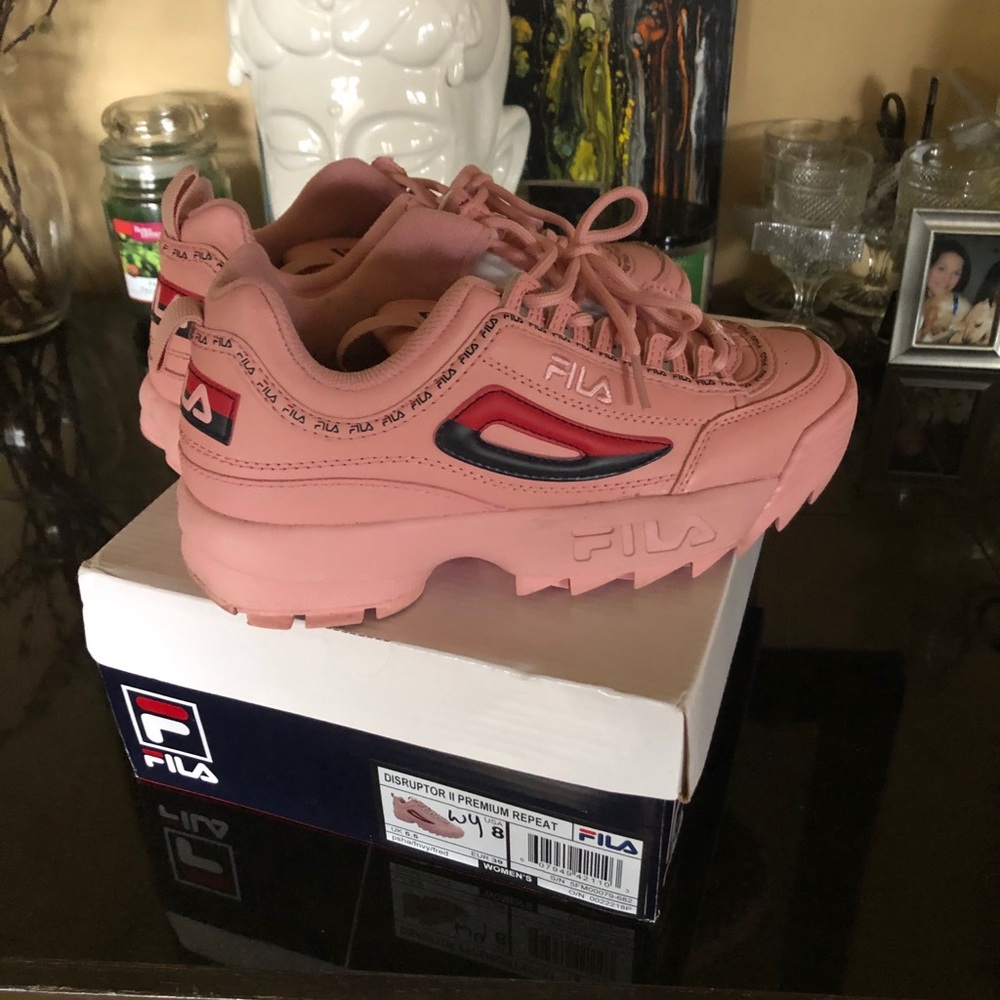 Pink in box filas